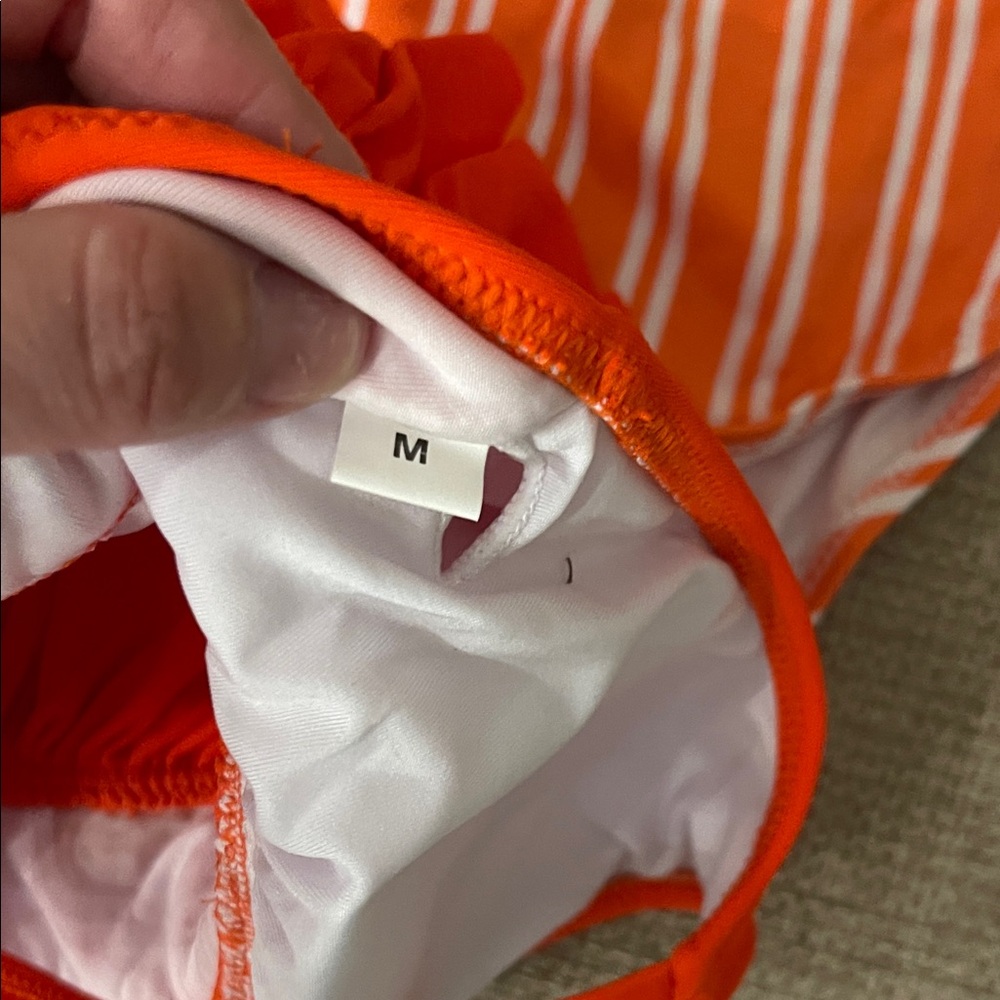 Cupshe Orange Ruffled Bikini Set - Picture 5 of 6